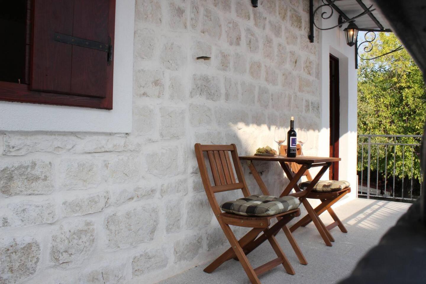 Apartment In Stone House On Seaside Kaštela 외부 사진